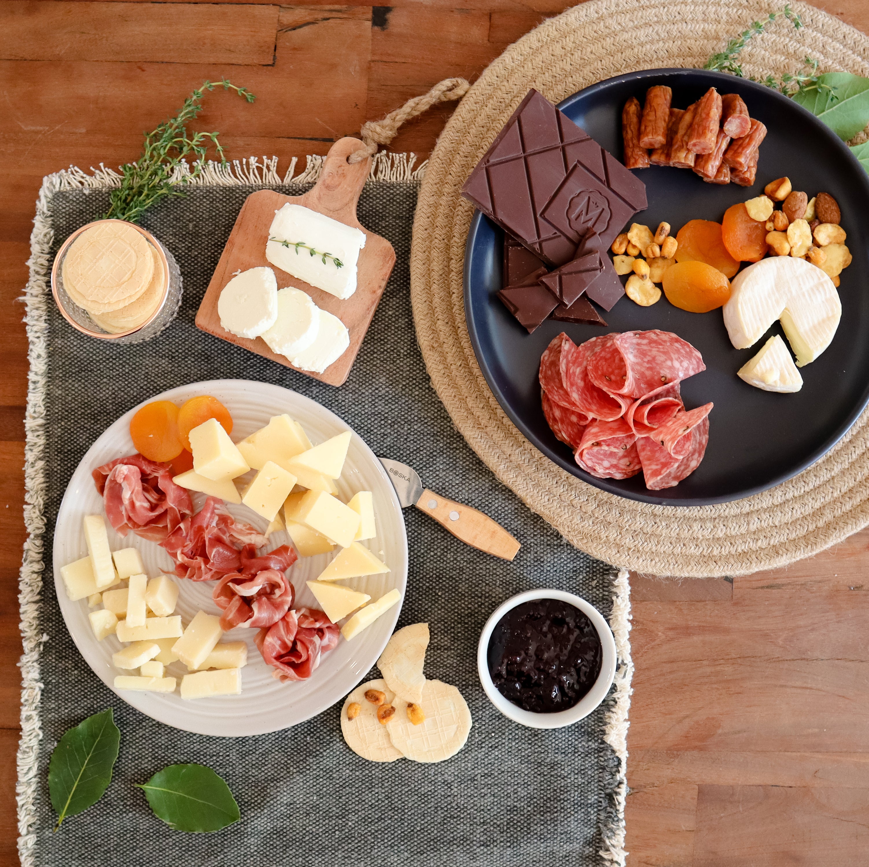 http://www.antonellischeese.com/cdn/shop/products/Antonellis-IGT-B2Cabove.jpg?v=1666122460