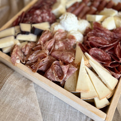 Cheese & meat Tray Small uplcose image